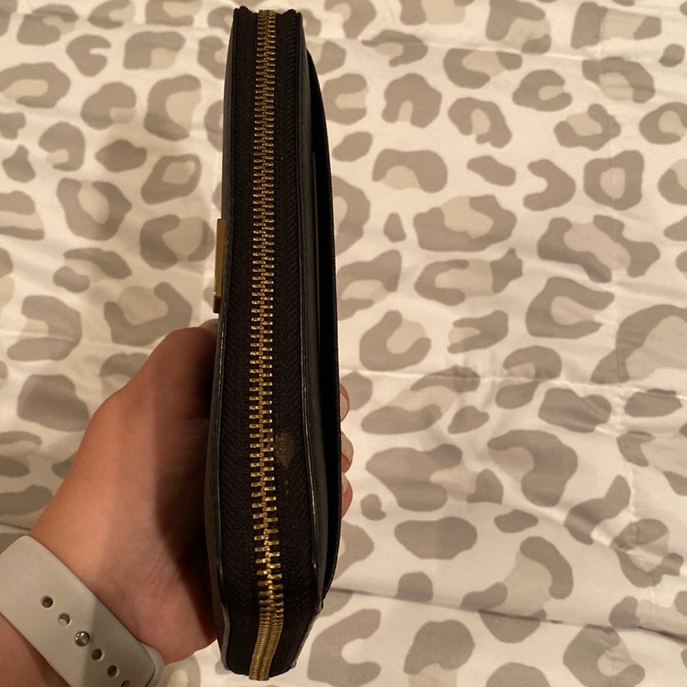 Kate Spade Black Wallet - Picture 4 of 6